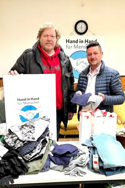 Erste Sachspende an Hand in Hand e.V. — Bild 1