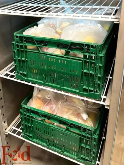 Lunch-Bags, Handschuhe, Socken und Mützen — Bild 4