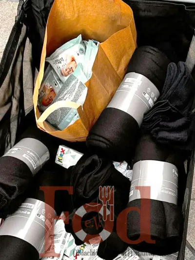 Warme Kleidung und Decken bei kaltem Wetter — Bild 1