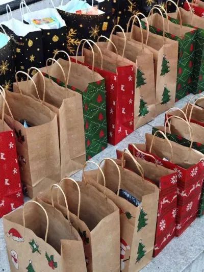 Weihnachtsveranstaltung mit Schwarz-Gelbes Herz — Bild 7