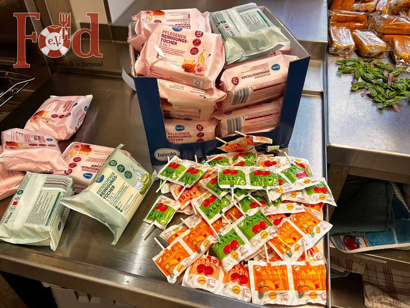 Heute haben wir u.a. warme Suppe an Bedürftige am Dortmunder Hauptbahnhof verteilt