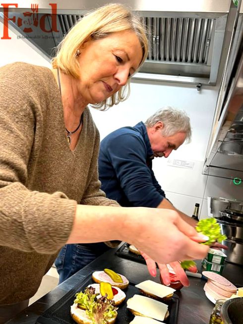 Lunchpakete für Bedürftige